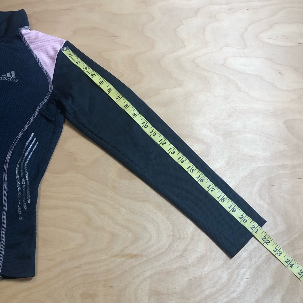 Adidas Mesh Long Sleeve Top Size M. - Picture 6 of 6